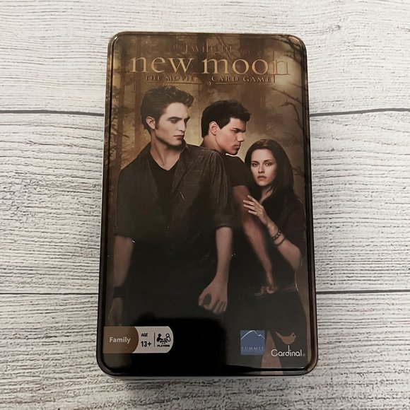 Twilight Saga New Moon The Movie Card Game NWOT - Picture 1 of 4